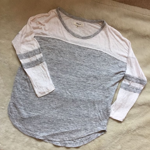Madewell Grey and White Top - Picture 3 of 4